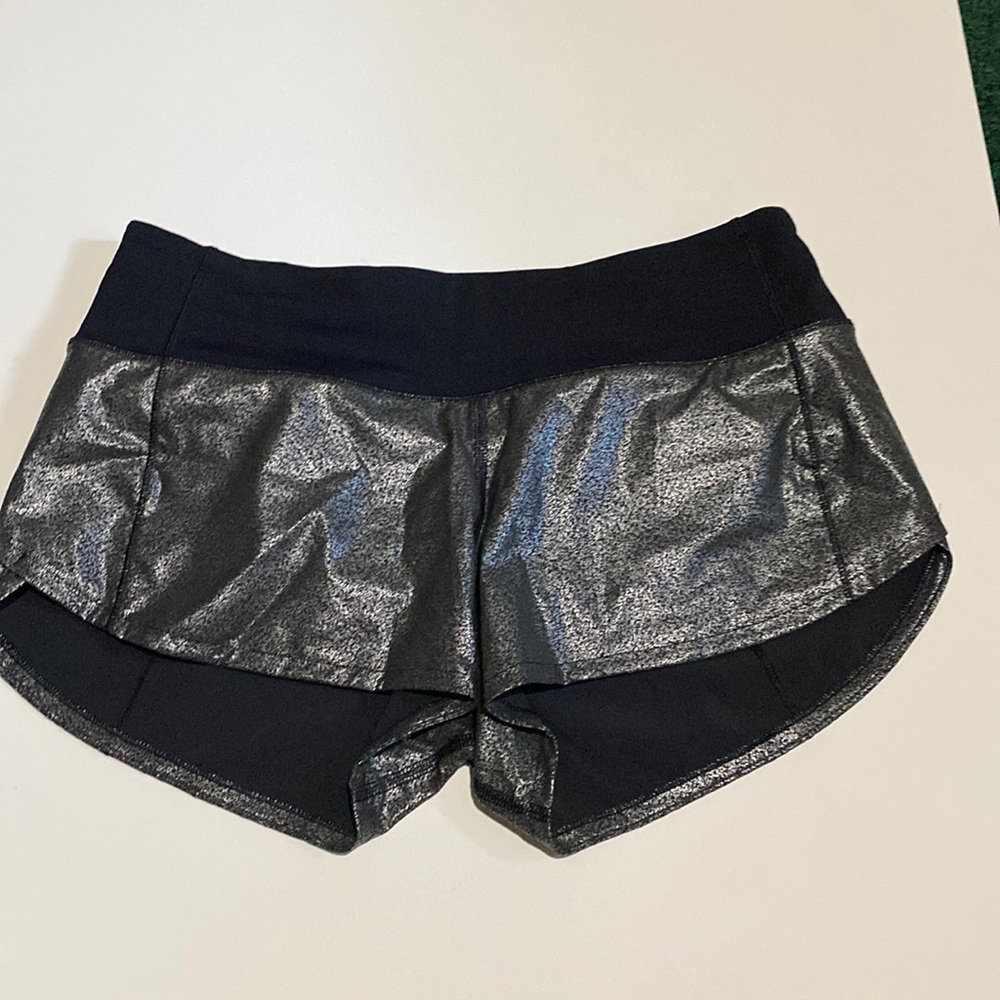 Lululemon size 4 metallic shorts